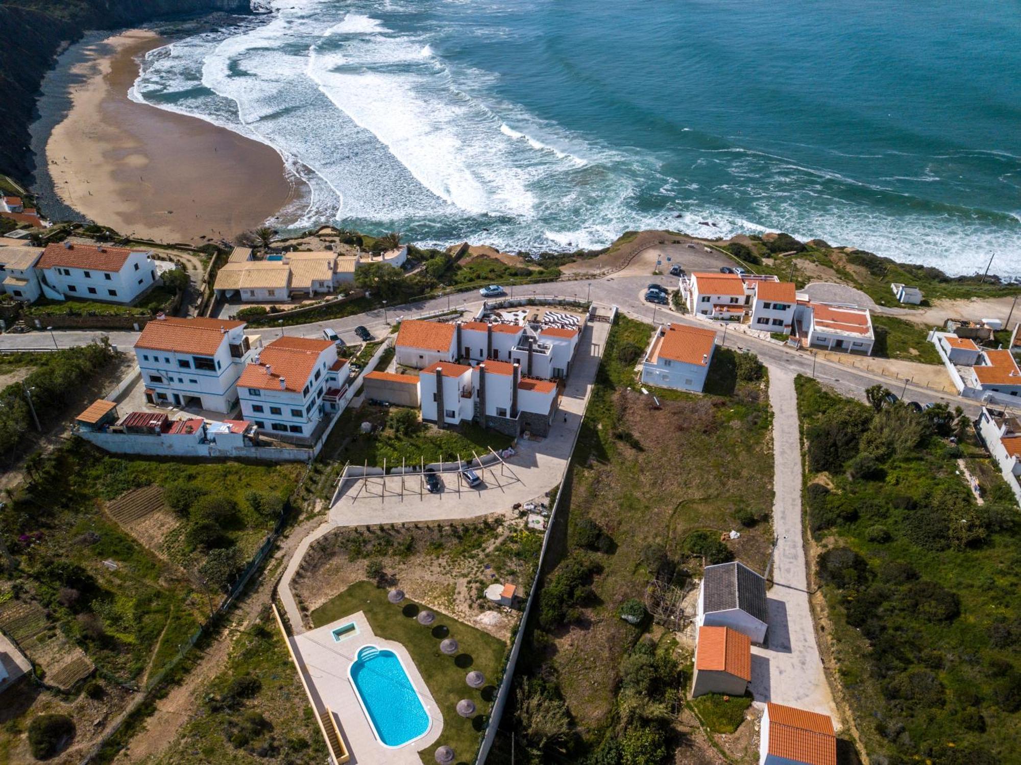 Falesias Da Arrifana Praia da Arrifana Bagian luar foto